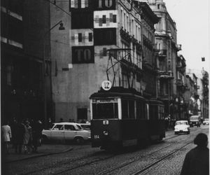 QUIZ PRL. Gdy cała Polska marzyła o szóstce. Pamiętasz te kolejki i bębnowe maszyny?