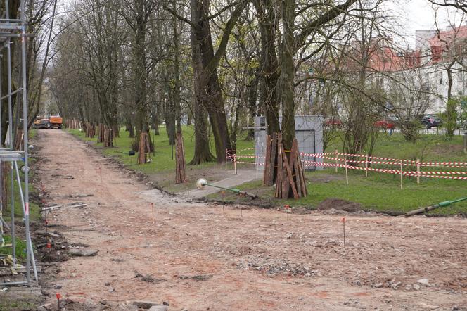 Remont parku Planty. Nie było dostępu do słynnej białostockiej toalety