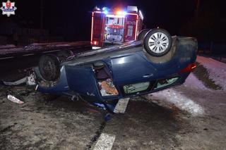 Dachowanie auta w miejscowości Bodaczów. Pasażerką była ciężarna kobieta