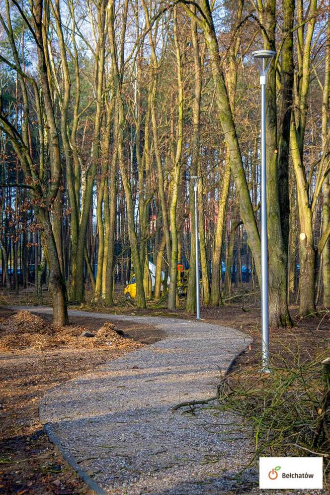 Bełchatów: Prace w parku 1000-lecia na finiszu! Co się zmieniło i jak się prezentuje? 