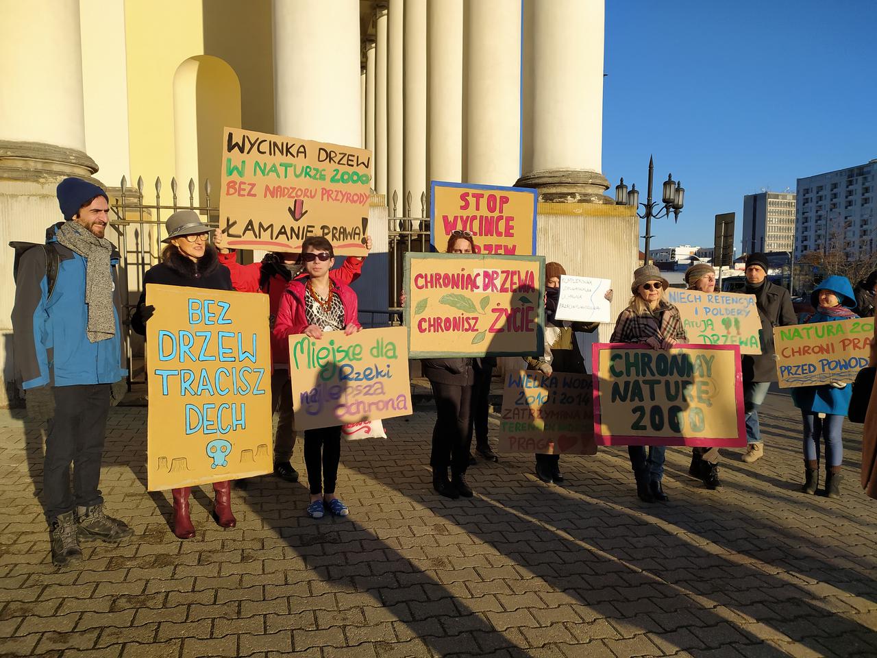 Aktywiści i ratusz przy wspólnym stole. Rozmawiali o wycince drzew na Pradze-Północ