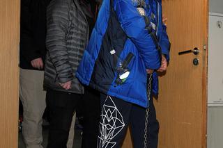 Kobiety całowały kwasowych morderców