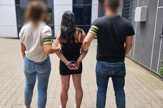 Atak w Łodzi. Młodzi sprawcy najpierw chcieli rozmawiać, potem jeden zaczął dusić 24-latka