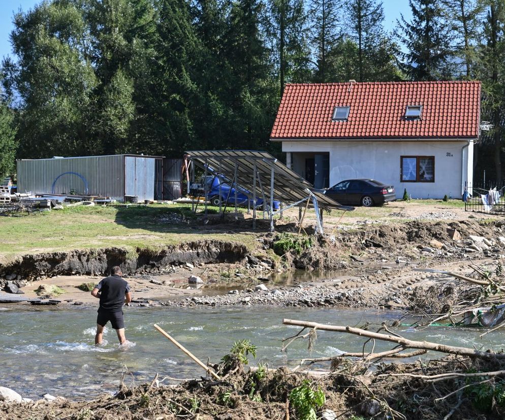 Dwie miejscowości odcięte od cywilizacji. Dramatyczna sytuacja 