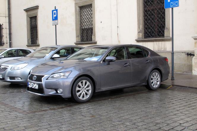 Lexus GS 300h - Jacek Majchrowski ma nową limuzynę