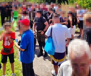 Ewakuacja pasażerów pociągu w Tychach
