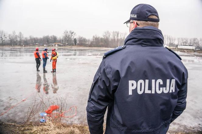 Tragiczne zdarzenie w Jastrzębiu-Zdroju. Utonął 36-latek. Pod mężczyzną załamał się lód 