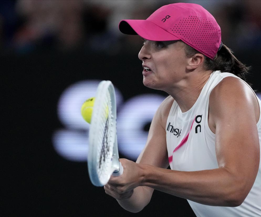 Australian Open: Kiedy gra Iga Świątek z Lindą Noskovą? O której godzinie gra Iga Świątek 3. runda