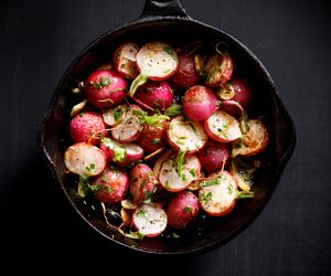 Smażona rzodkiewka: przepis na pyszną przekąskę