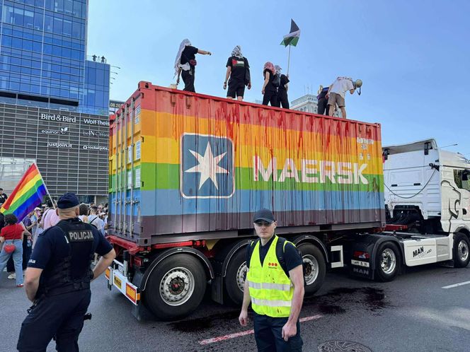 Parada Równości w Warszawie zablokowana. Szokujące sceny.