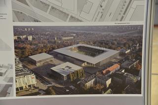 Warszawa. Kto zajmie się Polonią? Pojawiły się oferty czterech firm! Miasto zajmie się oceną wniosków