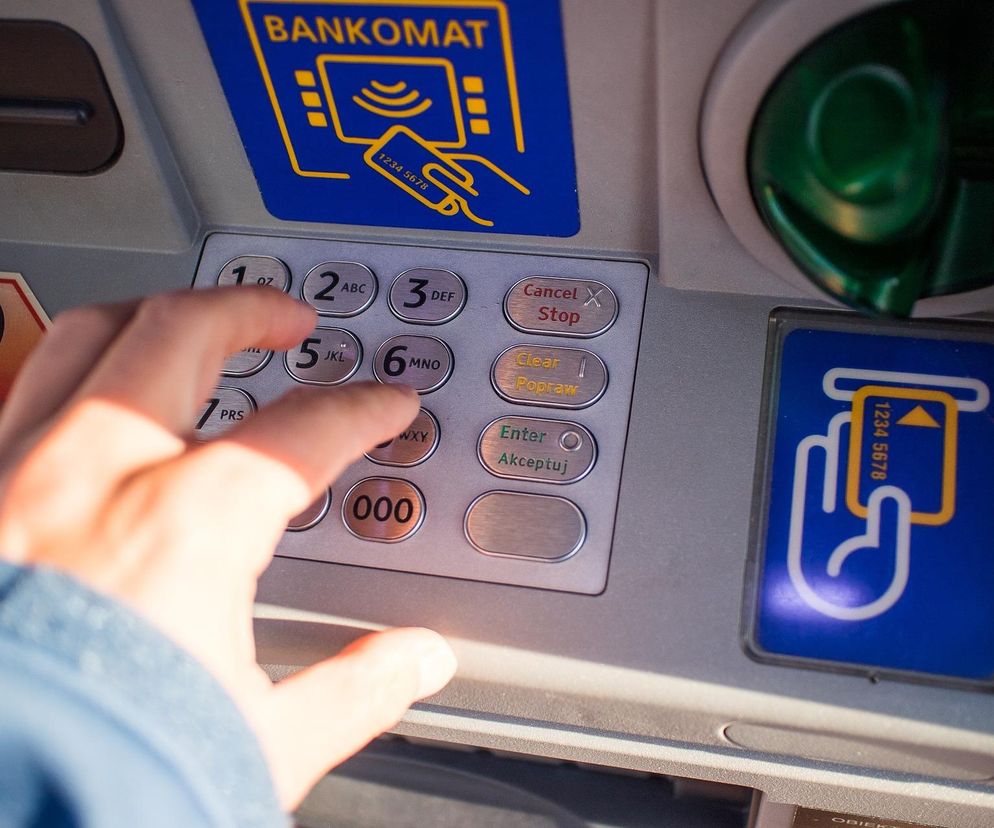 Atak na klientów Santandera. Złodzieje uderzyli w weekend! Ekspert nie ma wątpliwości: To było zaplanowane