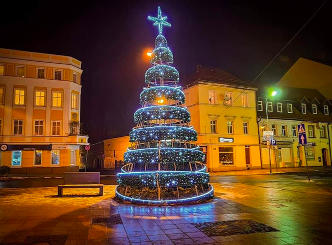 Iluminacje świąteczne w Żarach