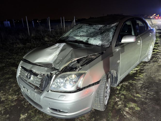  Pijany kierowca potrącił rowerzystę. Rozerwał pękł na dwie części