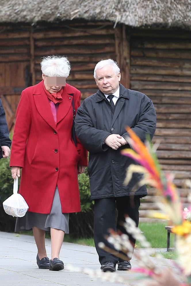 JAROSŁAW KACZYŃSKI Z MARTĄ KACZYŃSKA ŚWIĘCILI POKARMY