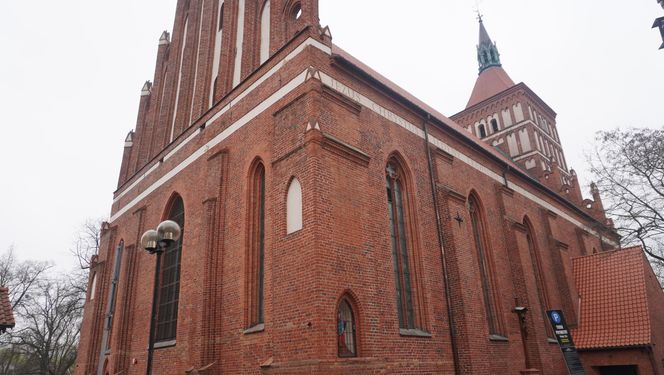 To najpiękniejszy zabytek w woj. warmińsko-mazurskim według AI. „Zachwyca strzelistą sylwetką”