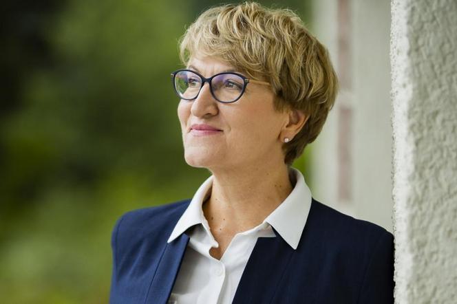 Elżbieta Polak - polska polityk i samorządowiec, była burmistrz Małomic, w latach 2008–2010 wicemarszałek, a od 2010 marszałek województwa lubuskiego.