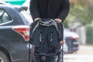 Michał Żebrowski  dojada na mieście 