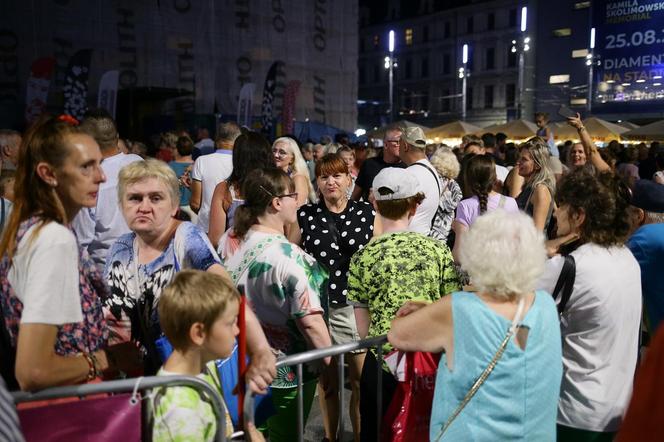 Potańcówka przed Teatrem Śląskim w Katowicach