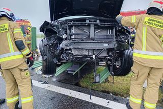 Koszmarny wypadek na A1 między Nowymi Marzami i Grudziądzem. Dwie osoby ranne! [ZDJĘCIA]