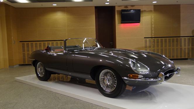 Jaguar E-Type Roadster S1