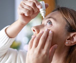 Okulary w kroplach to nie żart. Wyostrzają wzrok na 10 godzin, zatwierdziła je FDA