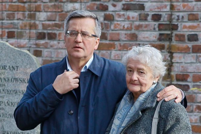 Grób matki Bronisława Komorowskiego