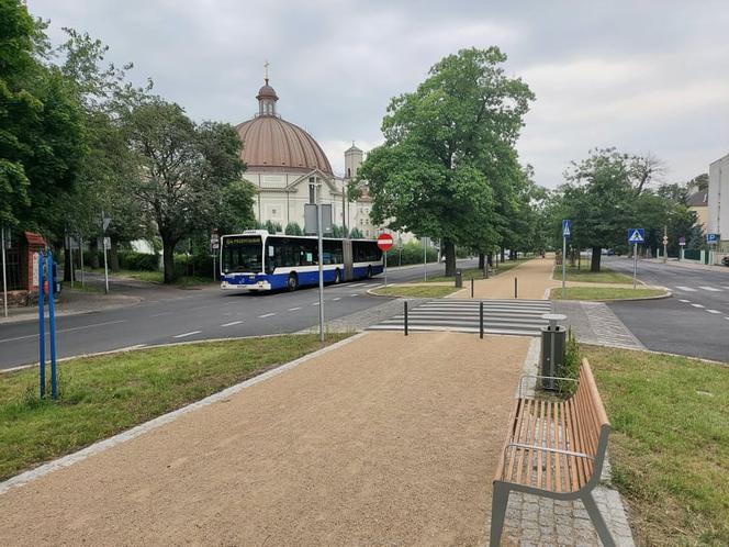 Aleja Ossolińskich zmieniła się nie do poznania! To jednak nie koniec