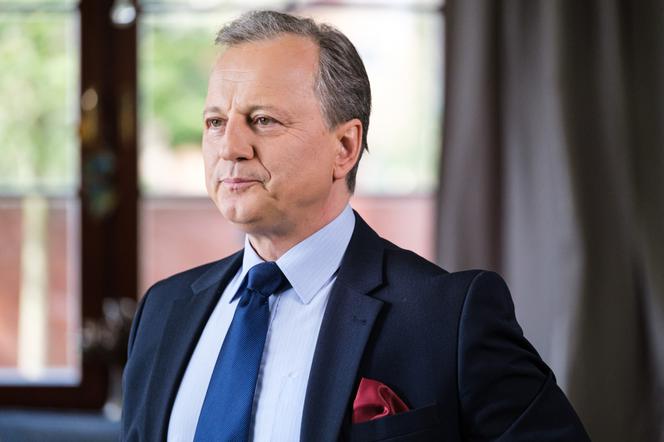 Na Wspólnej odc. 3300. Andrzej Zakościelny (Dariusz Niebudek)