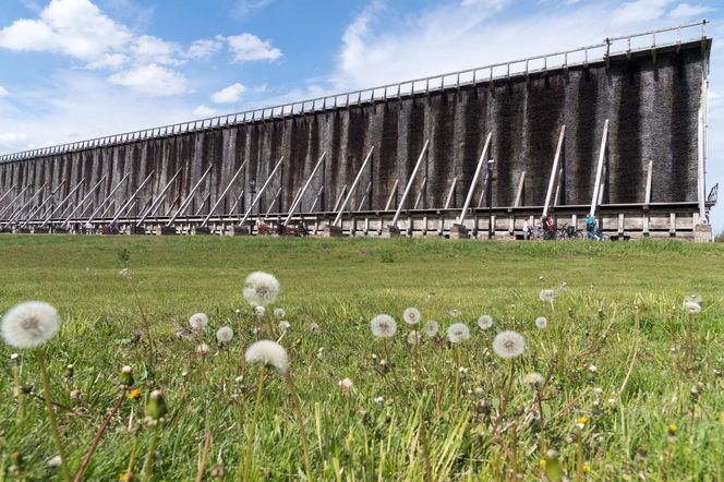Tężnie w Ciechocinku gniją