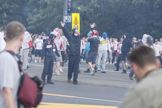 ZAMIESZKI KIBICÓW przed meczem POLSKA-ROSJA