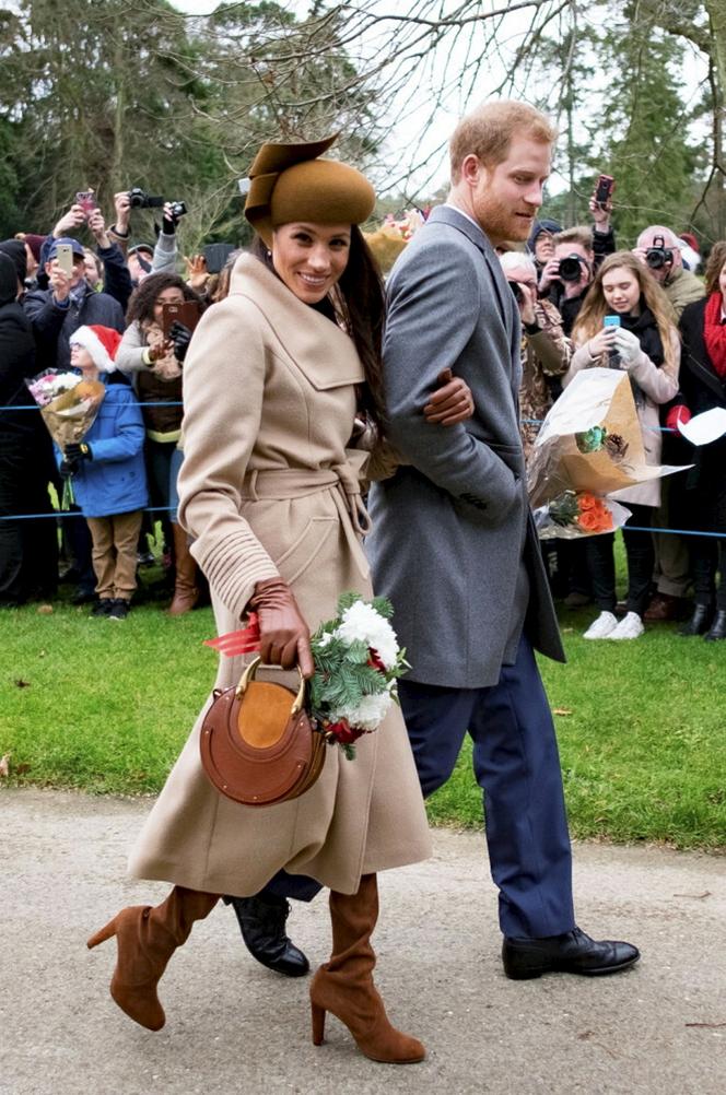 Najgorsze stylizacje Meghan Markle. Błyszcząca mini i zbyt duży dekolt to nie wszystko!