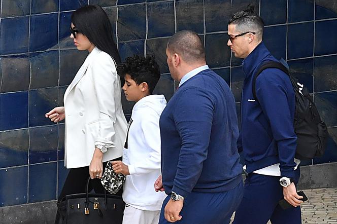 Cristiano Ronaldo odwiedza mamę w szpitalu