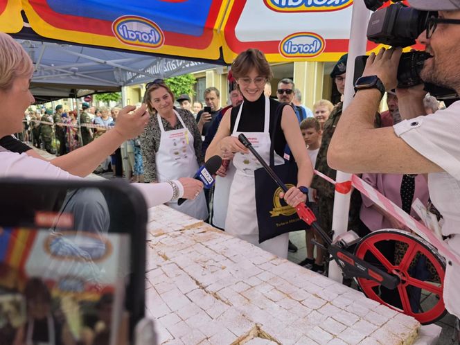 Rzeszów Najdłuższa Kremówka w Polsce