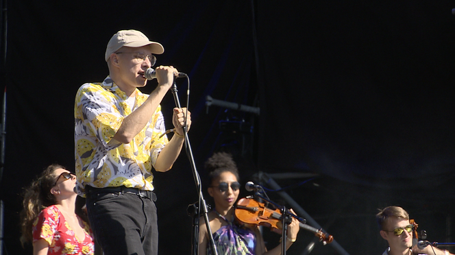 Trwa kolejna edycja OFF Festivalu! Setki ludzi bawią się w Katowicach [ZDJĘCIA]