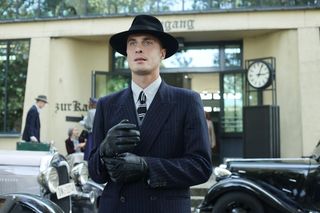 Zatoka szpiegów 2 - odc. 7