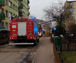 Mężczyzna znaleziony pod blokiem na Rynkowej w Siedlcach nie żyje. Zmarł w szpitalu