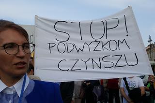 Protest mieszkańców ADM w Bydgoszczy. Ich czynsz to 10,80 zł za m2