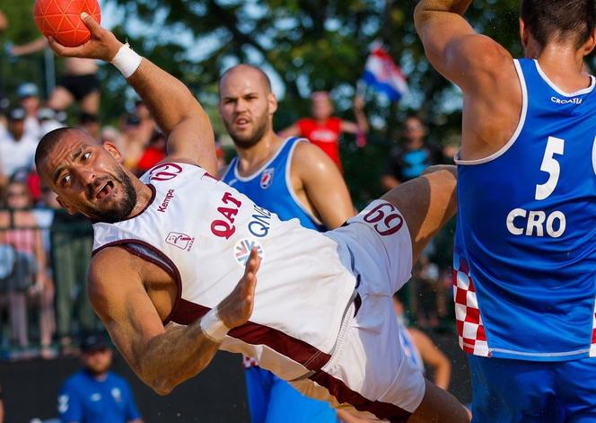 Światowa piłka ręczna plażowa zagości przed ratuszem w Płocku
