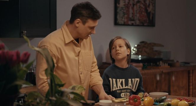 	Na dobre i na złe odc. 957. Krzysztof Radwan (Mateusz Damięcki), Kubuś  (Wiktor Trojan)