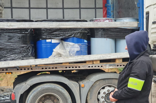 Pojemniki z niebezpiecznymi substancjami