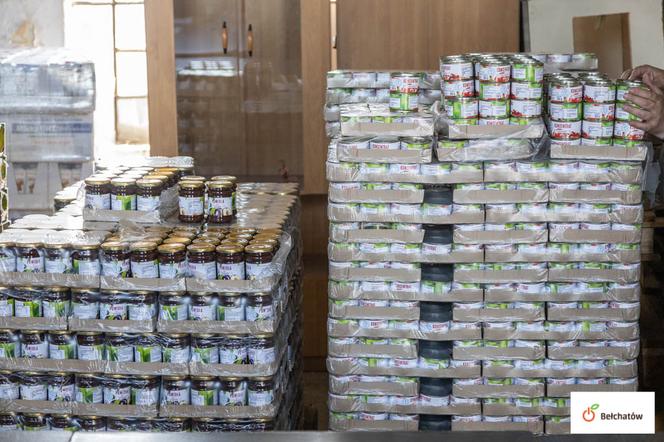 Do Bełchatowa dotarło ponad 40 ton żywności. Kto ją otrzyma? 