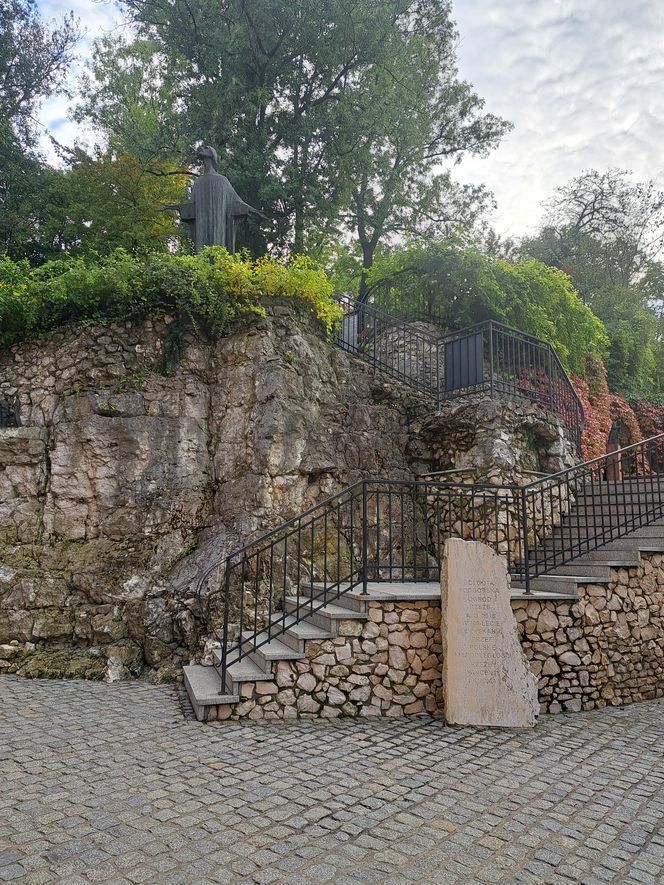 Ogród za kościołem św. Józefa w Krakowie