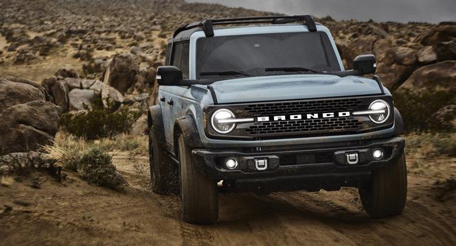 (2021) Ford Bronco