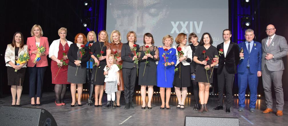 Kobiety sukcesu Warmii i Mazur 2022. Spośród 18 kandydatek wybrano Złotą Dziesiątkę [ZDJĘCIA]