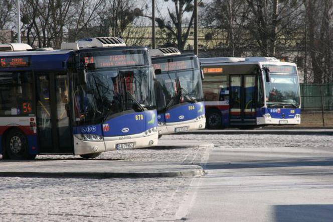 Komunikacja miejska w okresie Wszystkich Świętych