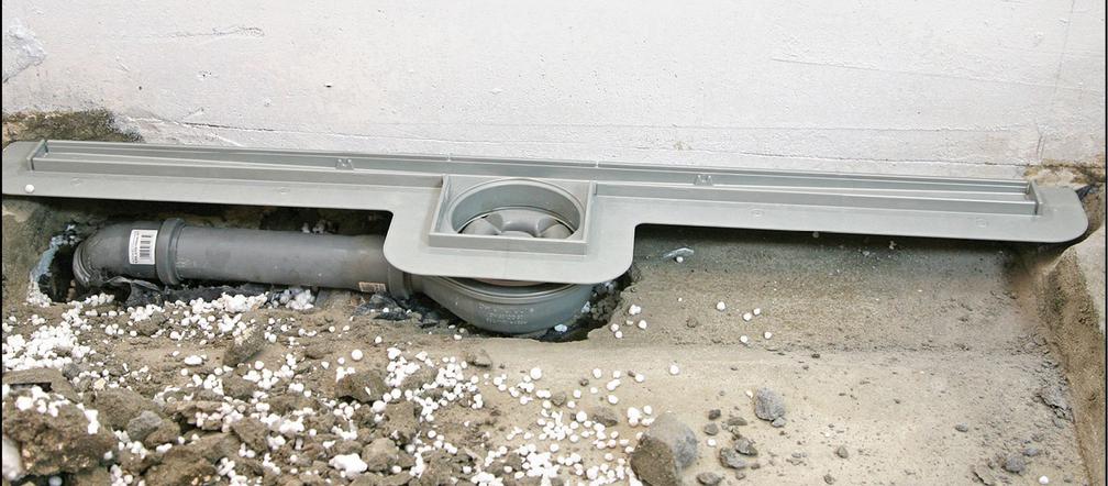 Odpływ liniowy montaż