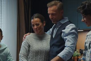 M jak miłość odc. 1730. Magda (Anna Mucha), Nadia (Mira Fareniuk), Andrzej Budzyński (Krystian Wieczorek), Maciek (Franciszek Przanowski)