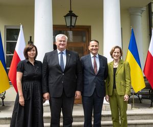 Sikorski zaprosił do swojego dworu w Chobielinie delegację z Ukrainy