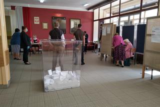 Wybory prezydenckie 2020. Obwodowa Komisja Wyborcza nr 37 i 38 w Kielcach